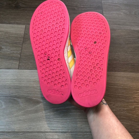 Adidas Shoes Kids 1 1/2 Girls Grand Court X Disney Low Top Sneakers ID8024 White - Picture 4 of 11